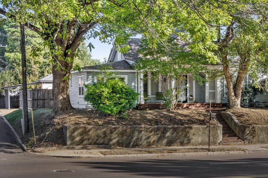 2282 Central Ave, Memphis, TN à vendre - Photo de l’immeuble – Image 2 sur 29