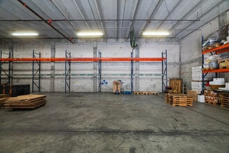 3051-3053 NW 107th Ave, Miami, FL à louer Photo intérieure– Image 1 sur 13