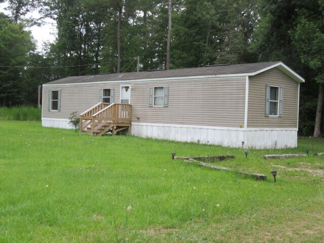 440 John Garner Rd, Sanford, NC à vendre - Photo de l’immeuble – Image 2 sur 6