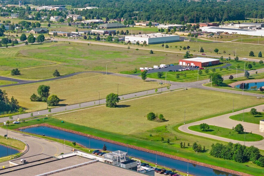 Week St, Stevens Point, WI à vendre - Aérien – Image 2 sur 5