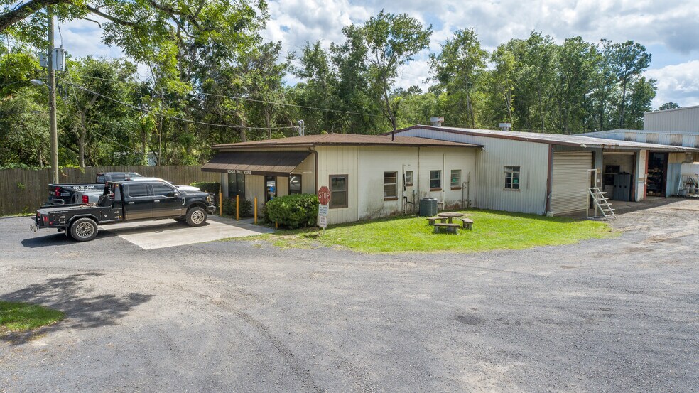 1168 Cahoon Rd S portefeuille de 2 biens à vendre sur LoopNet.fr - Photo de l’immeuble – Image 2 sur 57