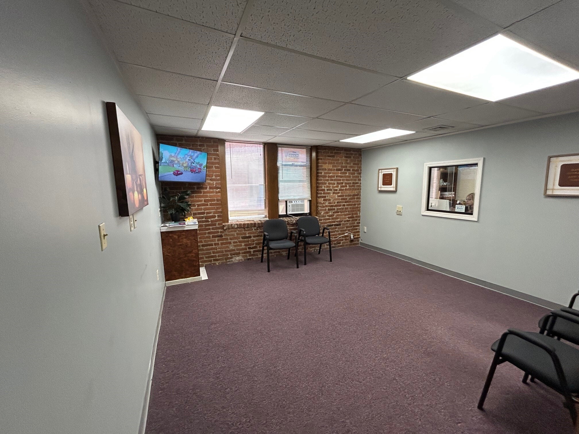 20 Maple St, Springfield, MA à louer Photo intérieure– Image 1 sur 7