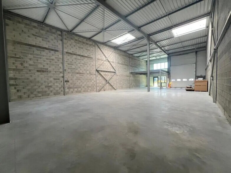 Bureau dans Pierre-Bénite à louer - Photo intérieure – Image 3 sur 3