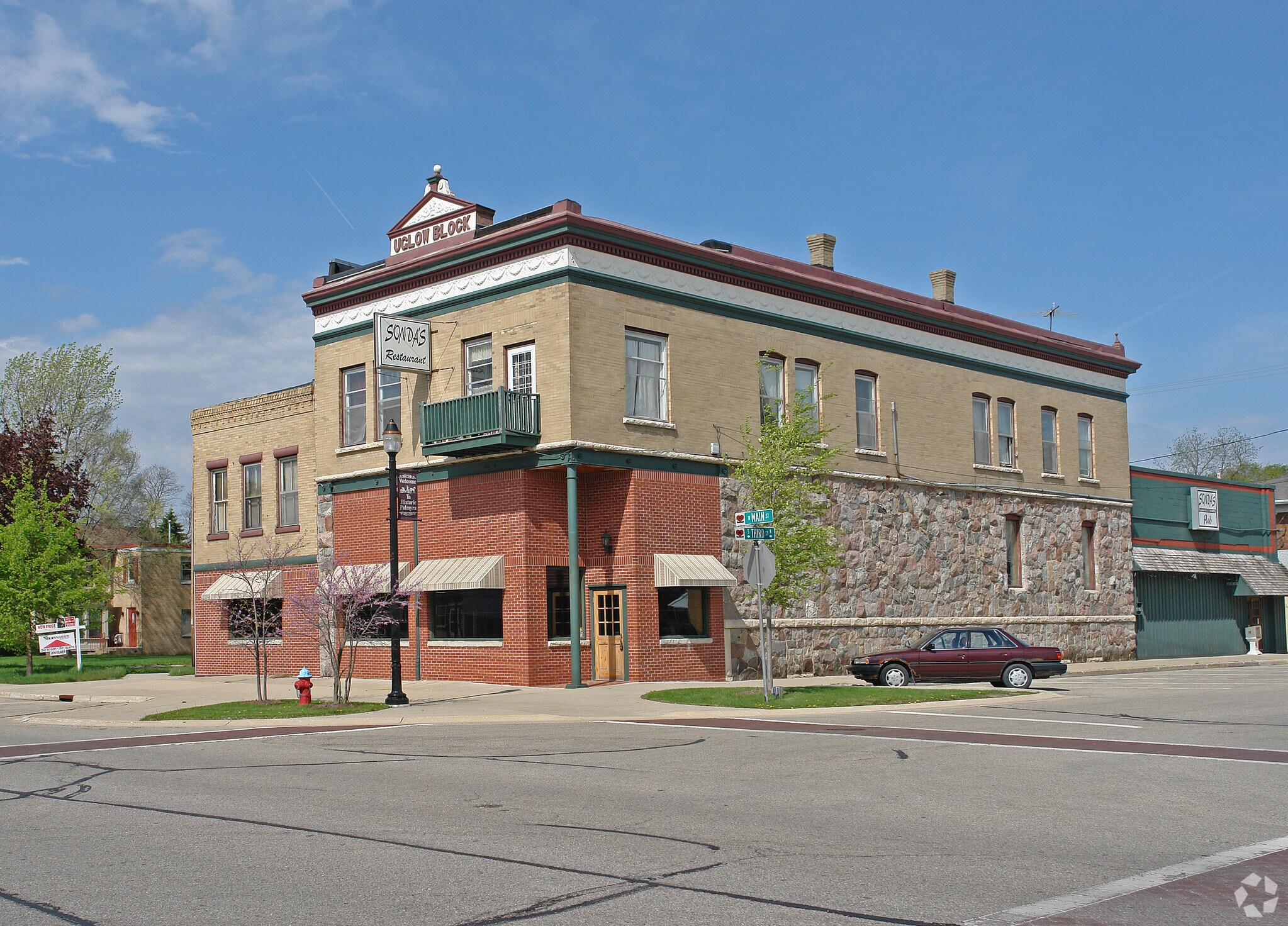 300 W Main St, Palmyra, WI à vendre Photo principale– Image 1 sur 47