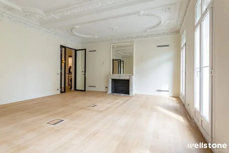 Bureau dans Paris à louer - Photo de l’immeuble – Image 2 sur 24
