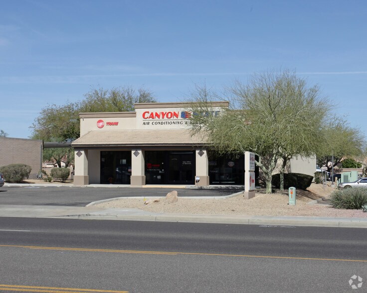 13632 W Camino Del Sol, Sun City, AZ à louer - Photo de l’immeuble – Image 1 sur 20