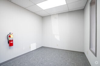 2970 Ask Kay Dr SE, Smyrna, GA à louer Hall d’entrée– Image 2 sur 11