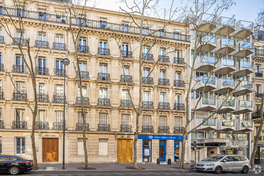 137 Avenue Victor Hugo, Paris à louer - Photo de l’immeuble – Image 3 sur 4