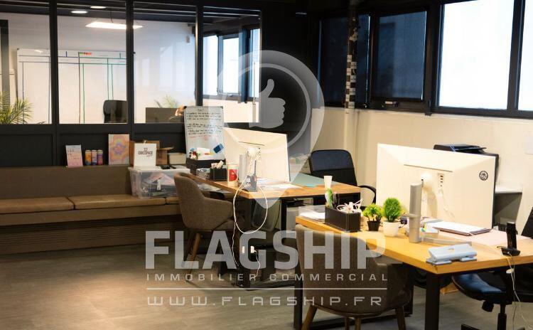 Bureau dans Clichy à louer - Photo de l’immeuble – Image 2 sur 9