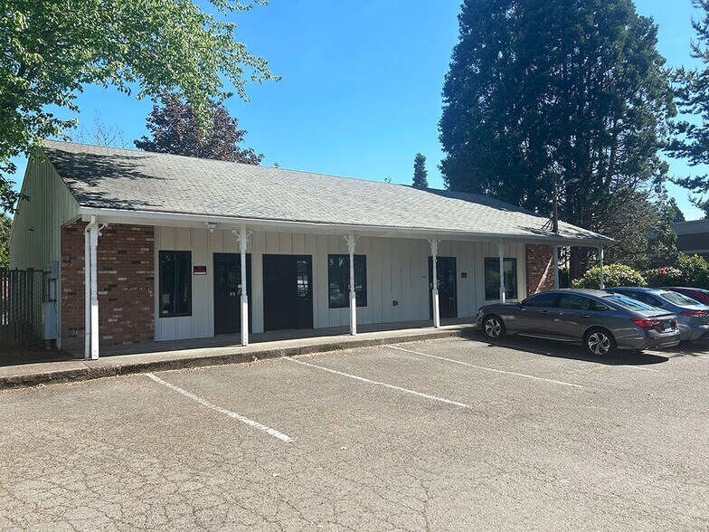 19635 SW Tualatin Valley Hwy, Beaverton, OR à vendre - Photo de l’immeuble – Image 3 sur 26