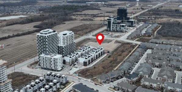 23-24 Block, Oakville, ON à vendre - Photo de l’immeuble – Image 2 sur 5