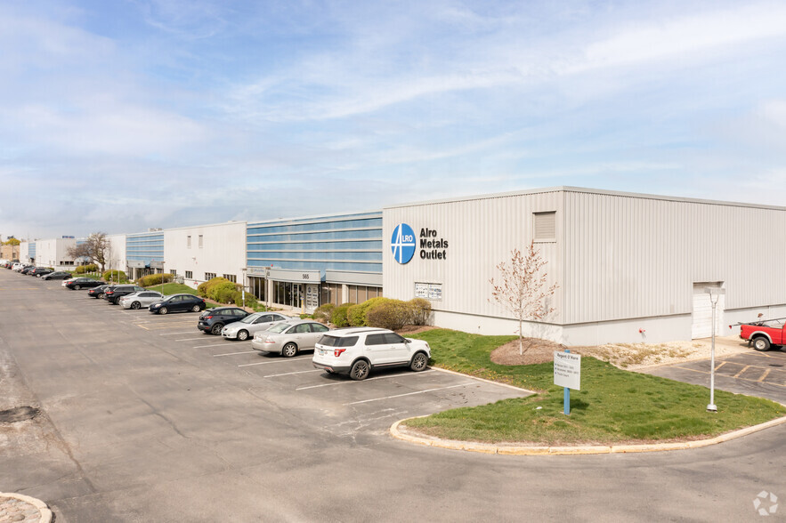 1800-1872 Brummel Ave, Elk Grove Village, IL à louer - Photo de l’immeuble – Image 1 sur 6