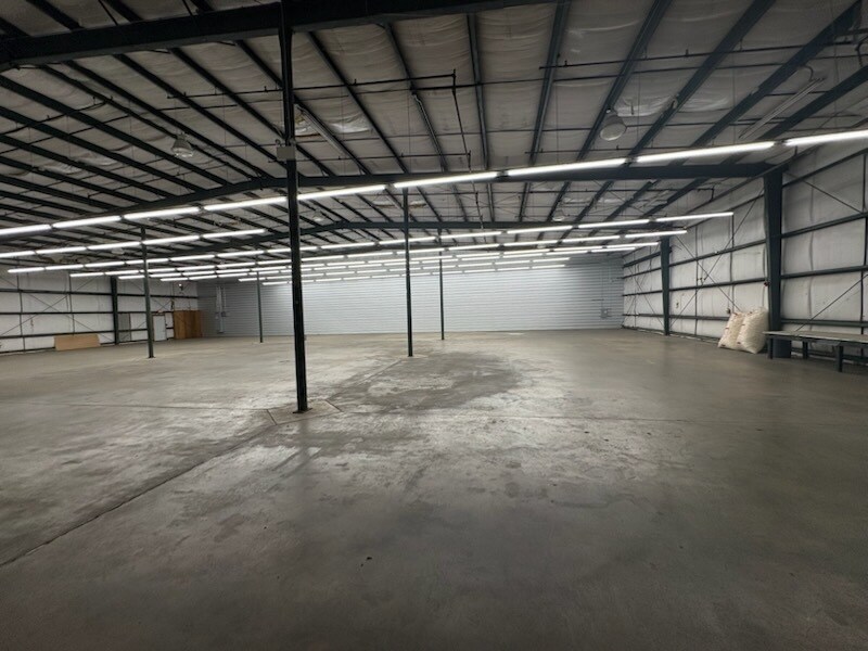 1635-4 E Dixon Blvd, Shelby, NC à louer Photo principale– Image 1 sur 21