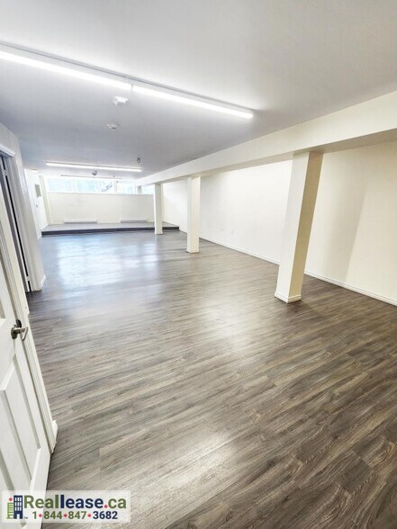 138 Main St W, Shelburne, ON à louer - Photo de l’immeuble – Image 3 sur 23