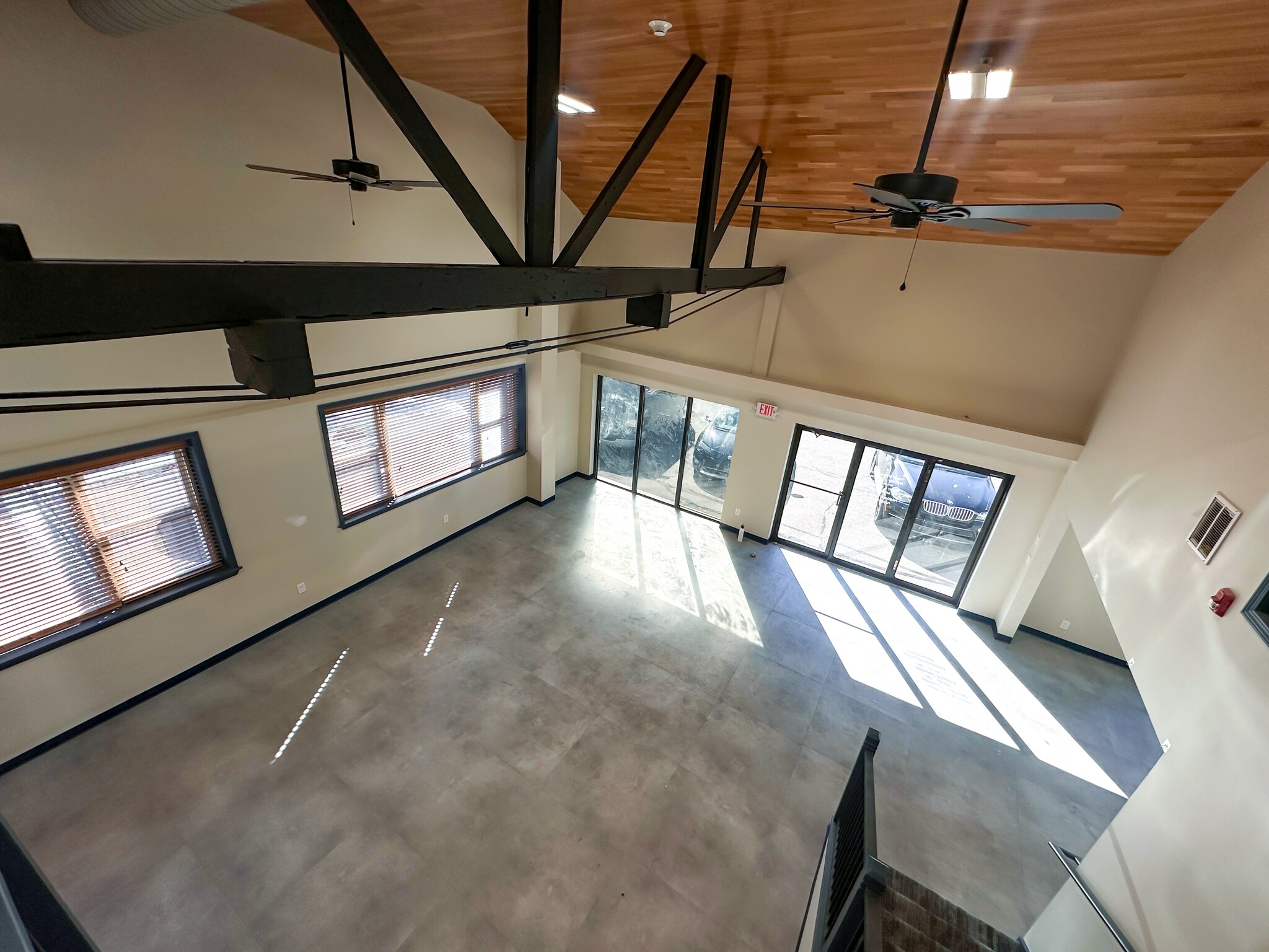 554 Main St, Oakville, CT à louer Photo intérieure– Image 1 sur 11