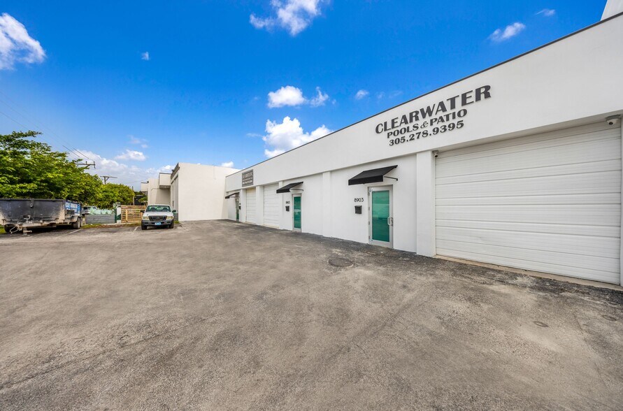 8901-8907 SW 129th St, Miami, FL à vendre - Photo de l’immeuble – Image 2 sur 10