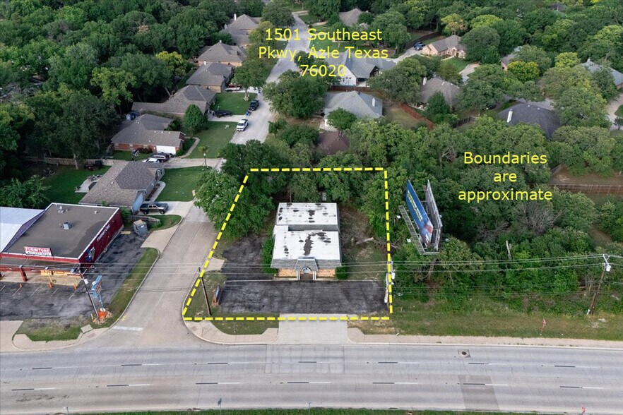 1501 Southeast Pky, Azle, TX à vendre - Aérien – Image 2 sur 22
