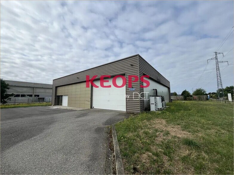 Local d'activités dans Carbonne à vendre - Photo de l’immeuble – Image 1 sur 6