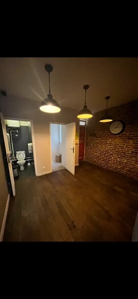 Local commercial dans Levallois-Perret à louer - Photo de l’immeuble – Image 3 sur 7