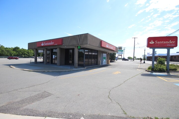 440 Mount Pleasant St, New Bedford, MA à louer - Photo de l’immeuble – Image 3 sur 21