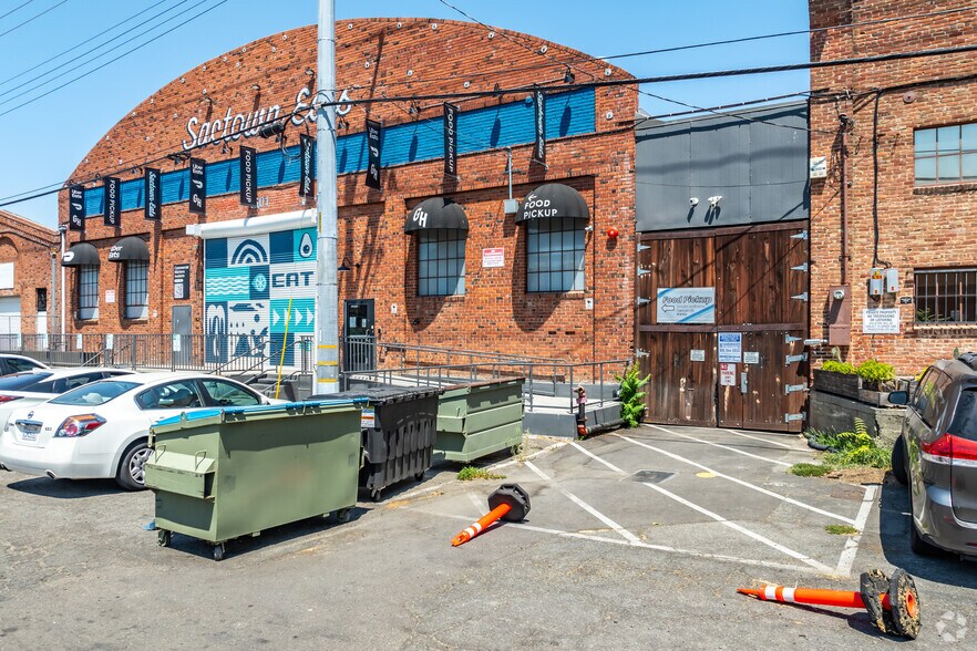 1501 N C St, Sacramento, CA à louer - Photo de l’immeuble – Image 3 sur 27