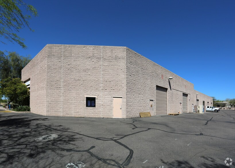 17255 N 82nd, Scottsdale, AZ à louer - Photo de l’immeuble – Image 3 sur 4
