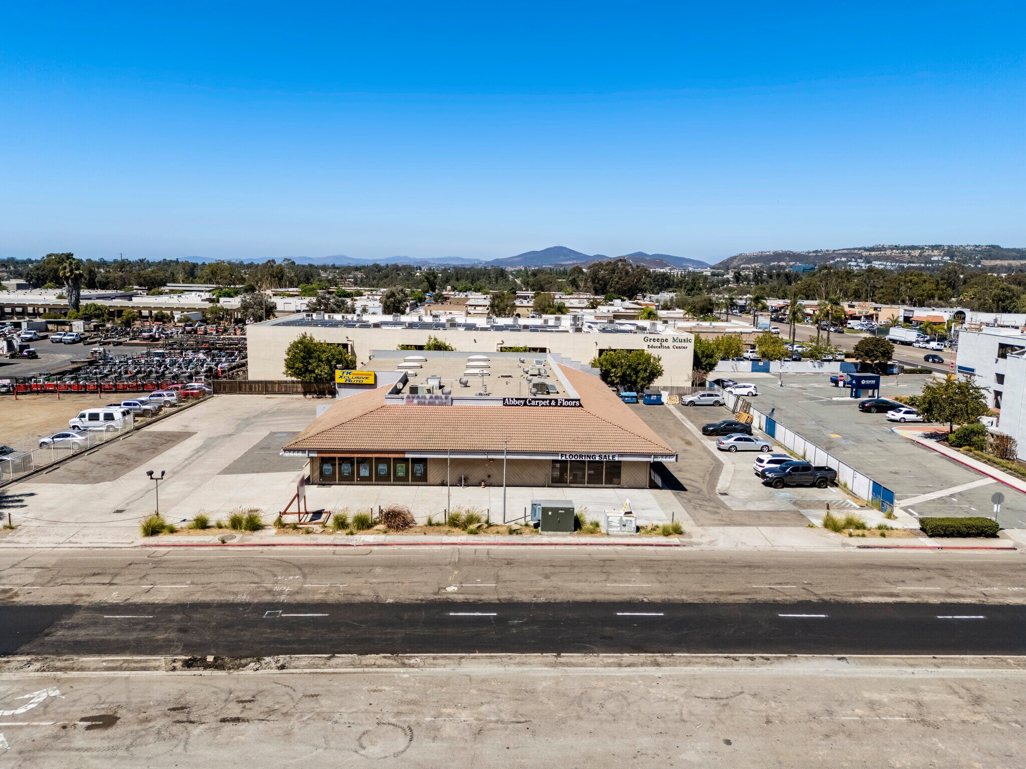 9444-9446 Miramar Rd, San Diego, CA à louer Photo de l’immeuble– Image 1 sur 13