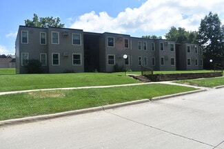 Plus de détails pour 405 N Davis St, Anamosa, IA - Logement à vendre