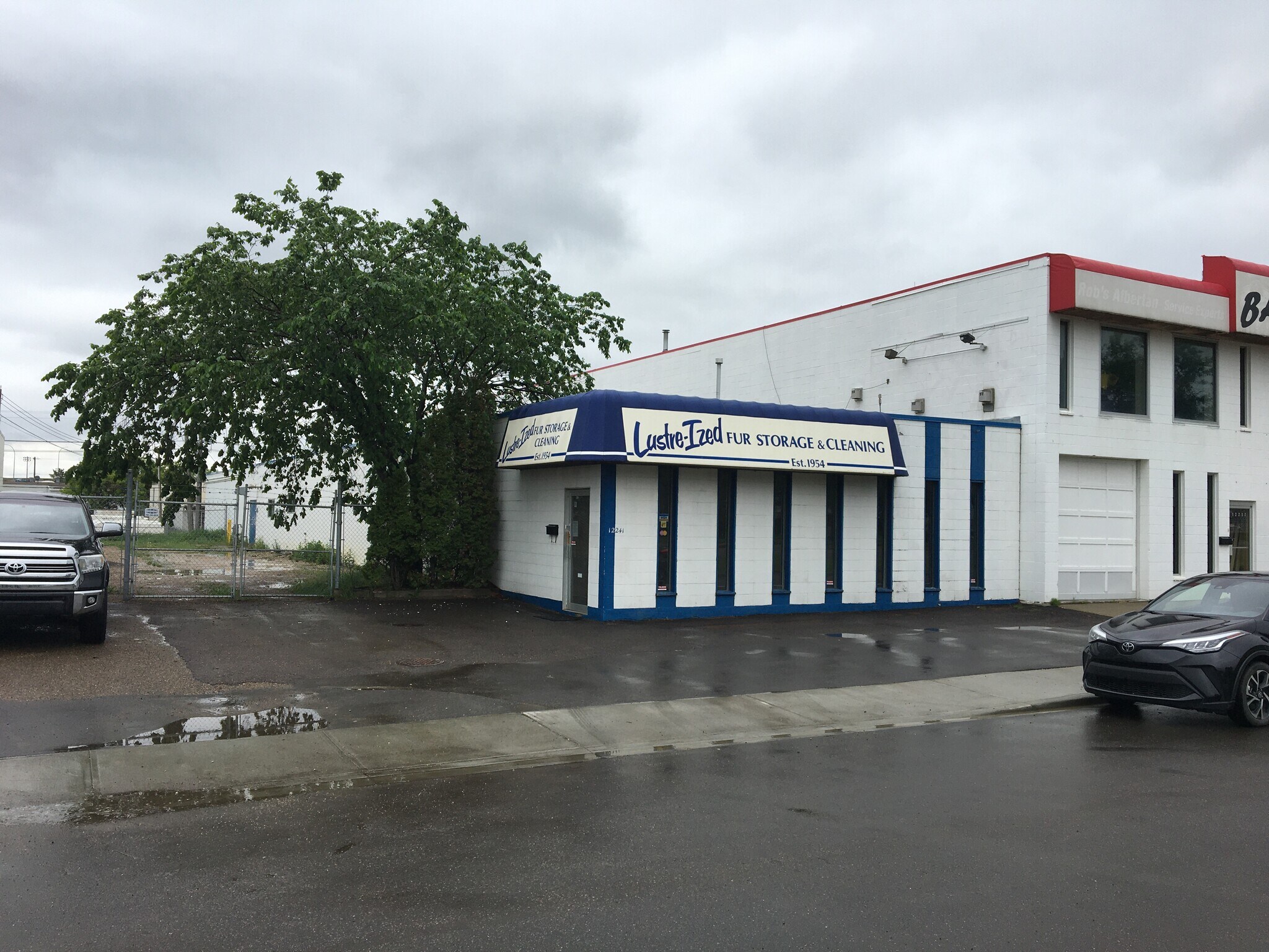 12241 Fort Rd NW, Edmonton, AB à vendre Photo de l’immeuble– Image 1 sur 6