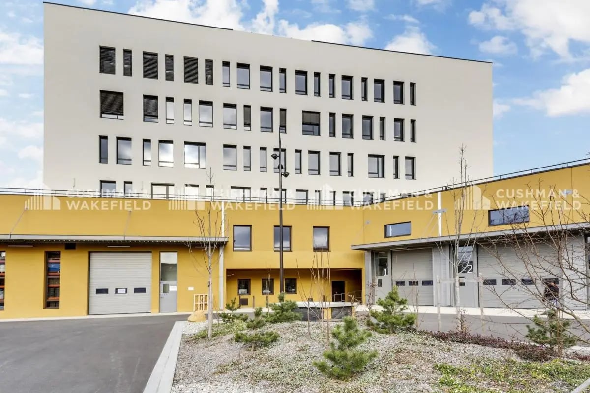 51 Avenue Rosa Parks, Lyon à louer Photo principale– Image 1 sur 13