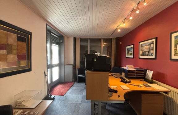 18-20 Chorley Rd, Manchester, GTM M27 5AJ - Lot 20 - - Photo intérieure - Image 2 of 12