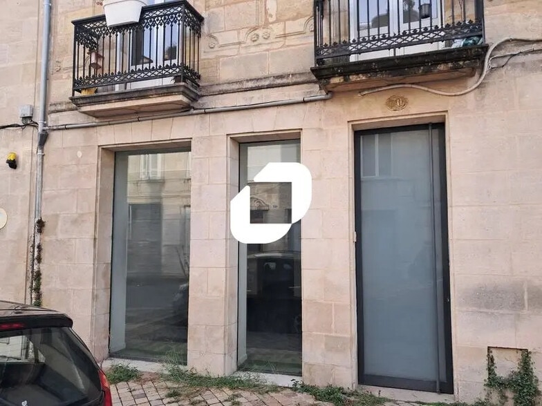 Bureau dans Bordeaux à vendre - Photo de l’immeuble – Image 2 sur 17