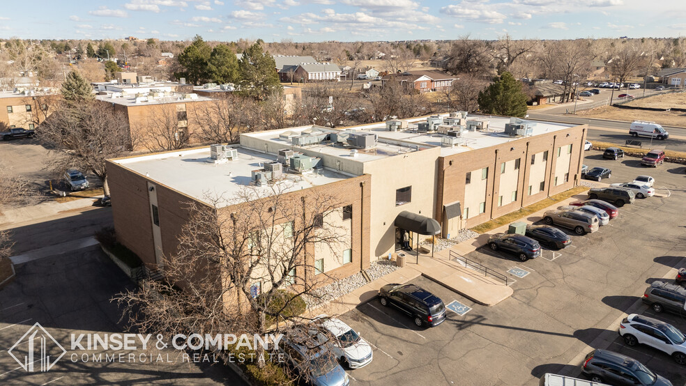 11175 E Mississippi Ave, Aurora, CO à louer - Photo de l’immeuble – Image 3 sur 4