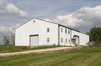 Plus de détails pour 215 N Village Ter, Tonganoxie, KS - Local d'activités à louer