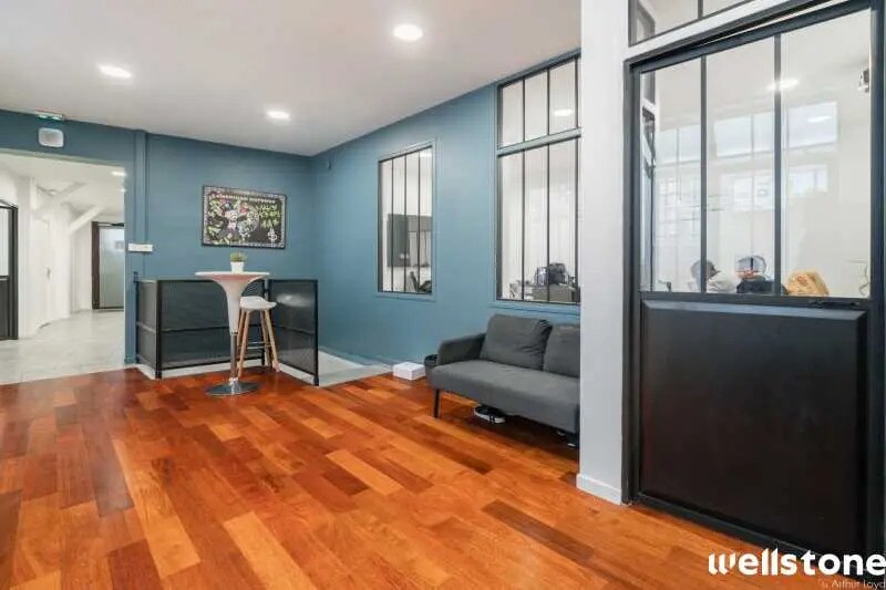 Bureau dans Paris à louer - Photo de l’immeuble – Image 2 sur 13