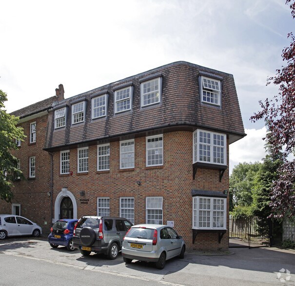 2-8 Games Rd, Barnet à louer - Photo principale – Image 1 sur 1