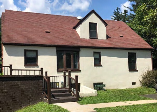 1035 Camp Hill Rd, Fort Washington, PA à louer Photo principale– Image 1 sur 5