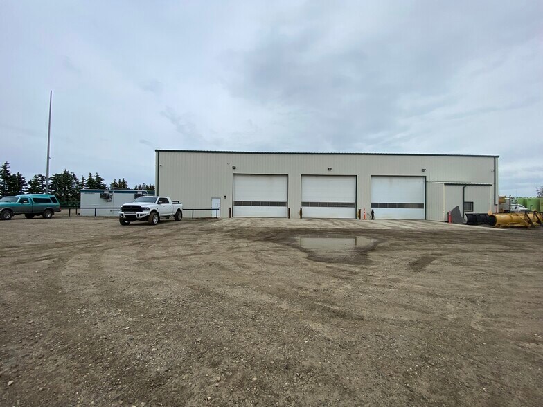10468 269 Rd, Fort St John, BC à vendre - Photo principale – Image 1 sur 3
