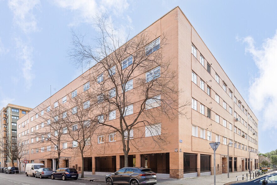 Calle Pergamino, 28, Madrid, Madrid à vendre - Photo de l’immeuble – Image 3 sur 3