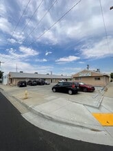 44802-44808 Elm Ave, Lancaster, CA à louer Photo de l’immeuble– Image 1 sur 7