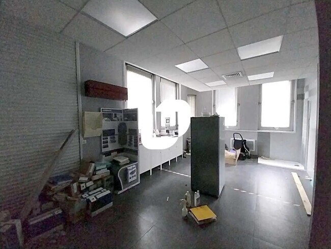 Plus de détails pour Bureau à vendre