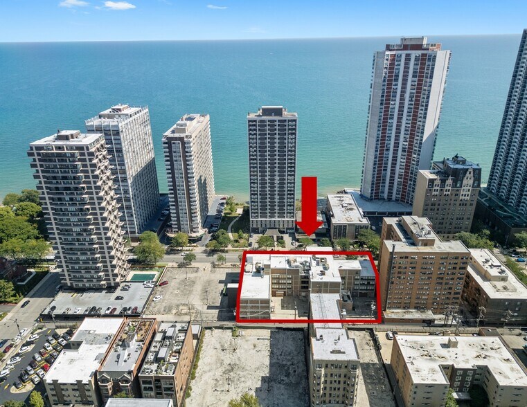 6130 N Sheridan Rd, Chicago, IL à vendre - Photo principale – Image 1 sur 6