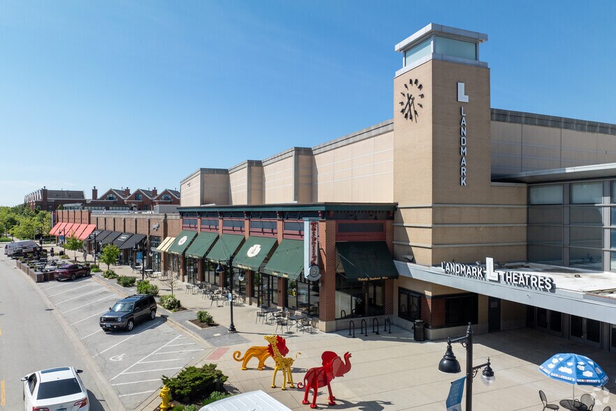 1850 Tower Dr, Glenview, IL à vendre - Photo de l’immeuble – Image 2 sur 6
