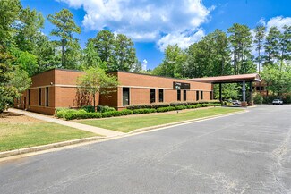 Plus de détails pour 1000 Commerce Dr, Peachtree City, GA - Bureau à vendre