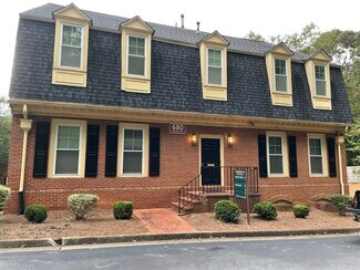 Plus de détails pour 680 Village Trce NE, Marietta, GA - Bureau à louer