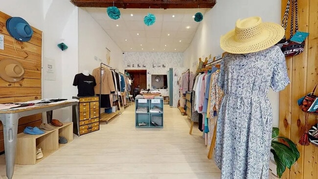 Plus de détails pour Local commercial à louer