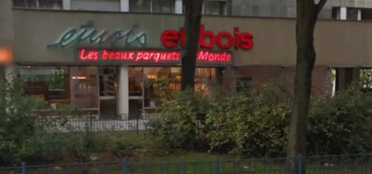 Local commercial dans Paris à vendre - Photo de l’immeuble – Image 1 sur 4