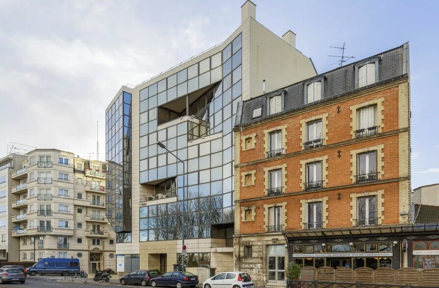 Bureau dans Asnières-sur-Seine à louer - Photo de l’immeuble – Image 2 sur 2