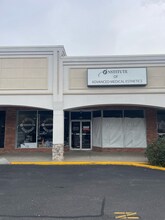 401-435 England St, Ashland, VA à louer Photo intérieure– Image 2 sur 2