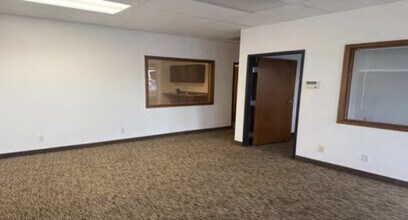 7513 W Kennewick Ave, Kennewick, WA à louer Photo intérieure– Image 2 sur 2